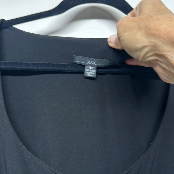 R&K Black and Blue Floral Midi Dress - Picture 2 of 8